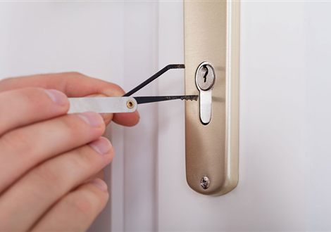 Apertura de puertas en Premià de Dalt