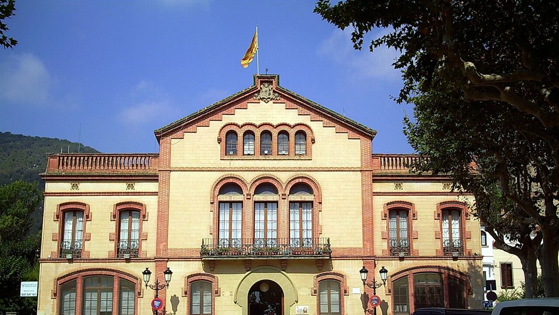 Ayuntamiento de Premià de Dalt en el Maresme